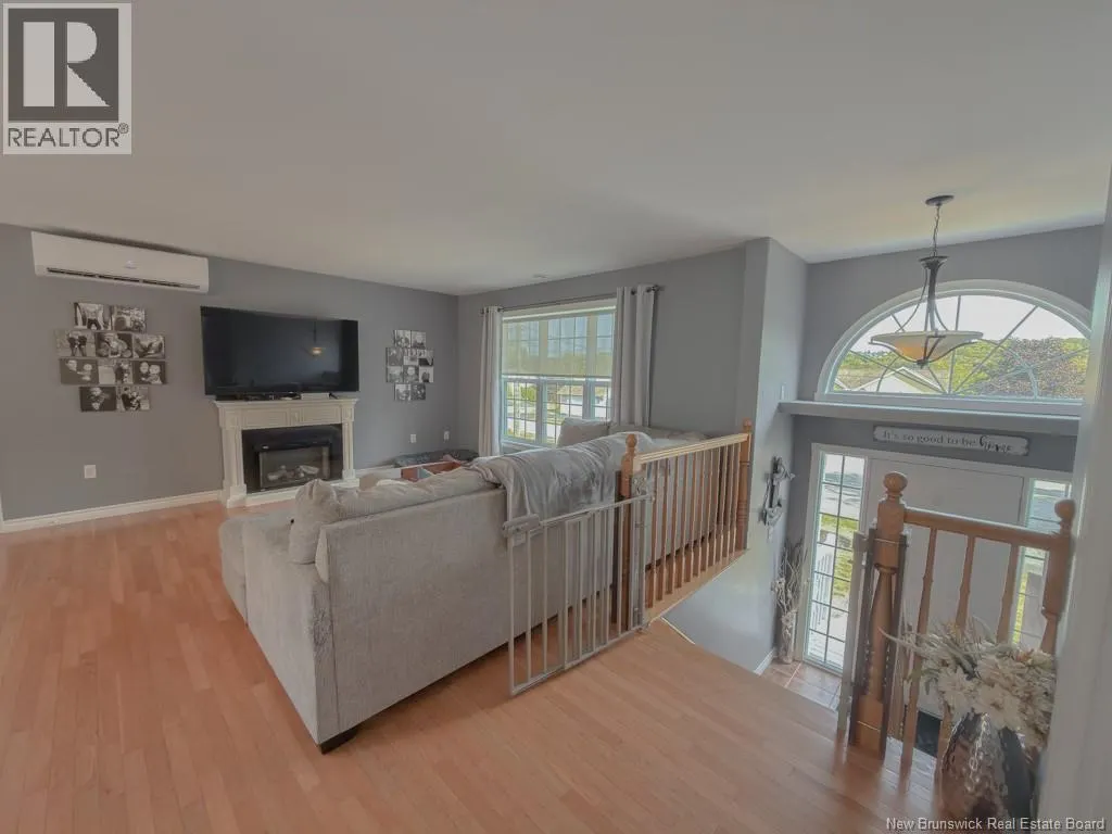 8 Azalea Court