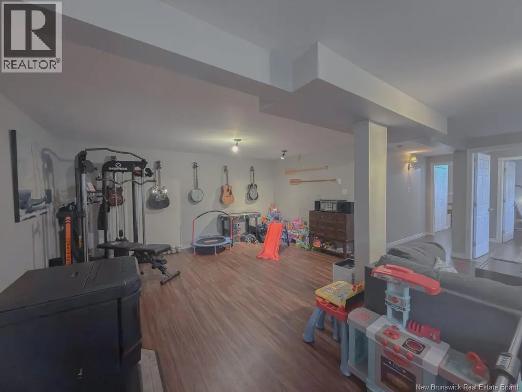 8 Azalea Court