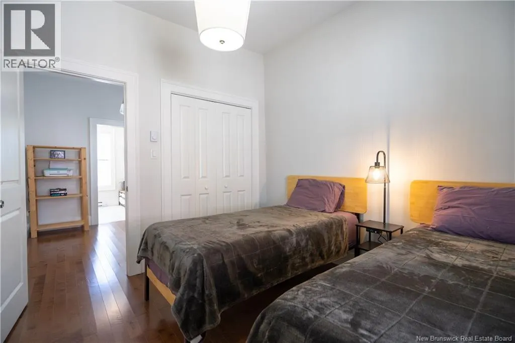 112 Orange Street