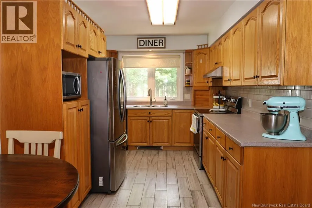 86 Aquila Crescent