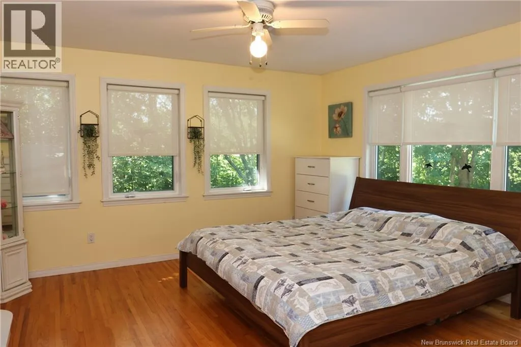 86 Aquila Crescent