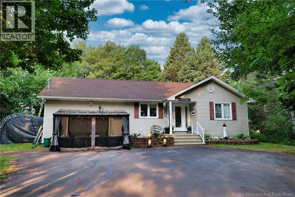 86 Aquila Crescent