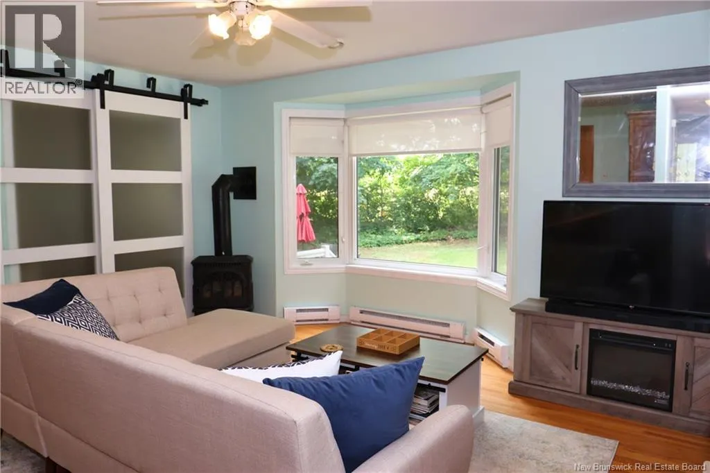 86 Aquila Crescent