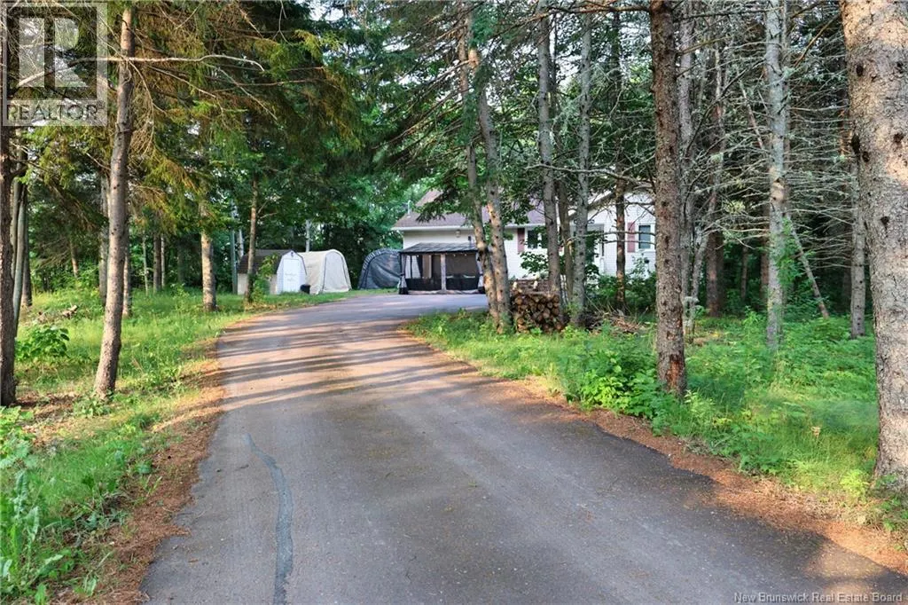 86 Aquila Crescent