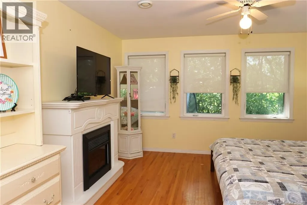 86 Aquila Crescent
