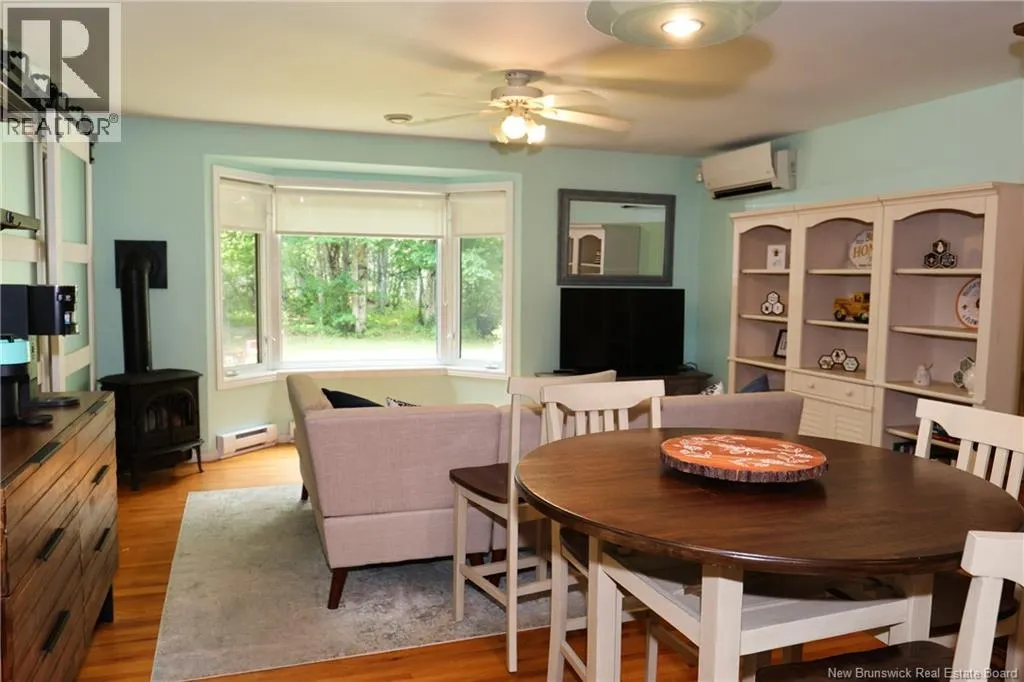 86 Aquila Crescent