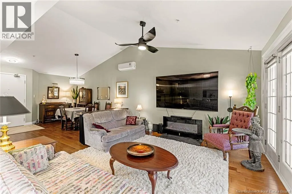 208 Coverdale Road Unit# 404