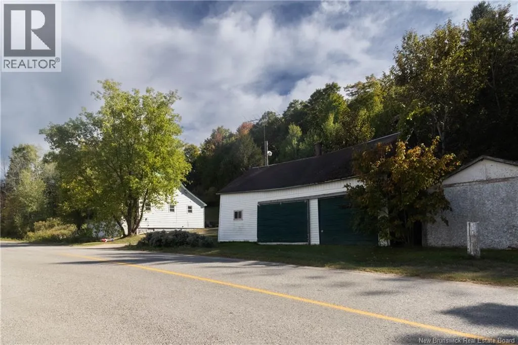 942 Waterford Road