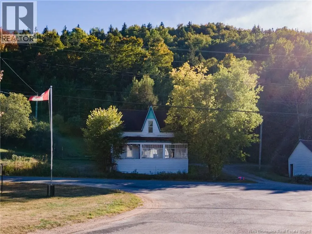942 Waterford Road