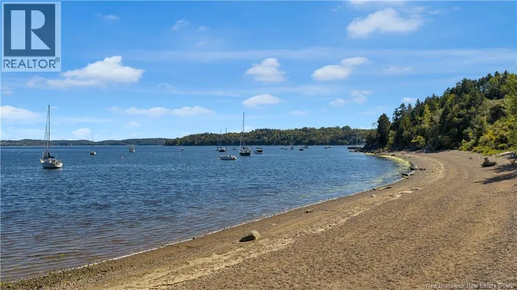 102 Woolastook Drive