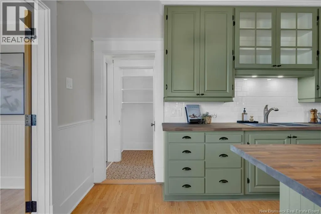 102 Woolastook Drive