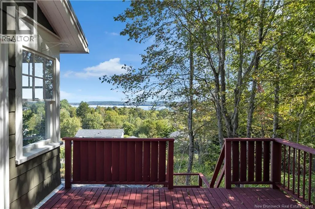 102 Woolastook Drive