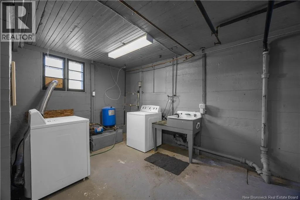 102 Woolastook Drive