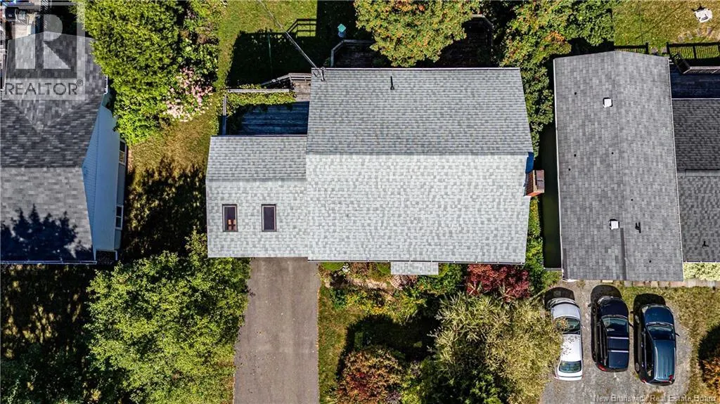 140 Surrey Crescent