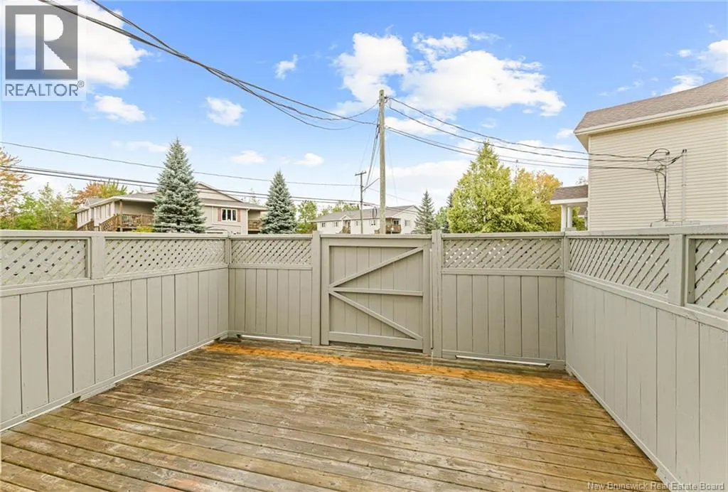 14 Firmin Crescent