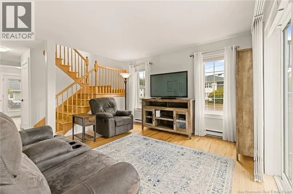 14 Firmin Crescent