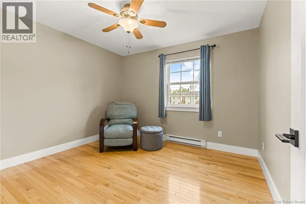 14 Firmin Crescent