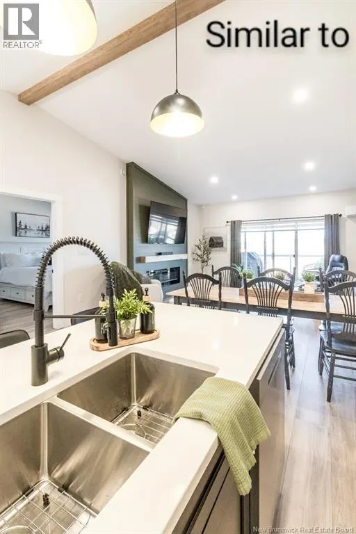 17 White Pine Court