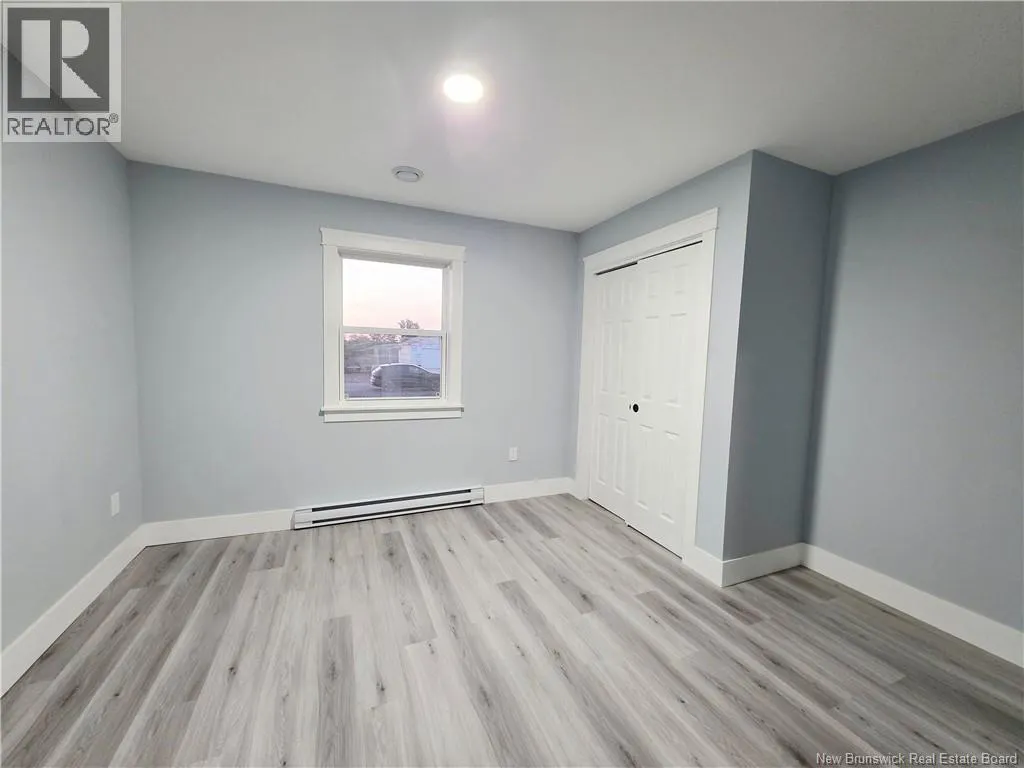 8 Fawcett Avenue
