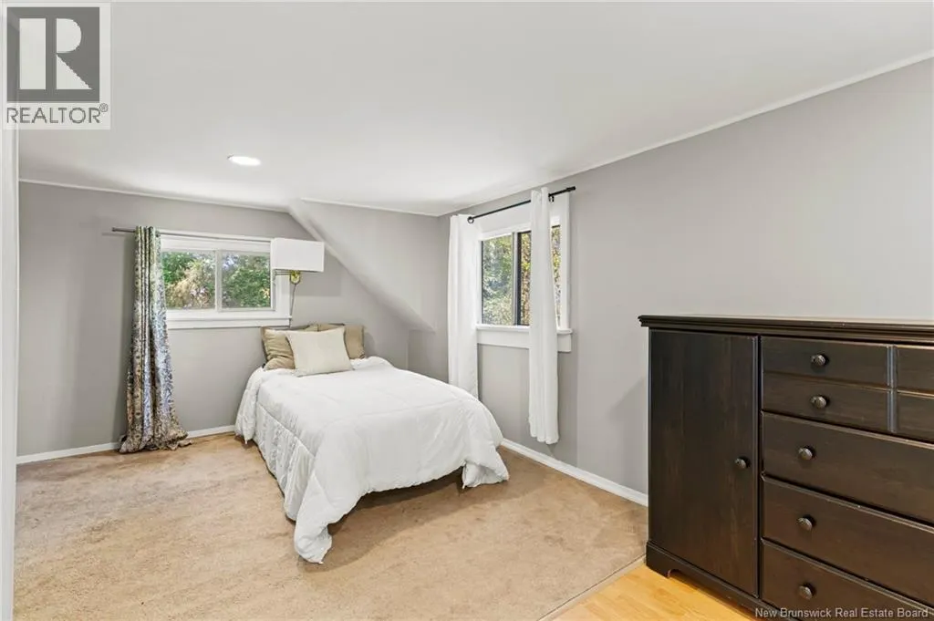 3212 Woodstock Road