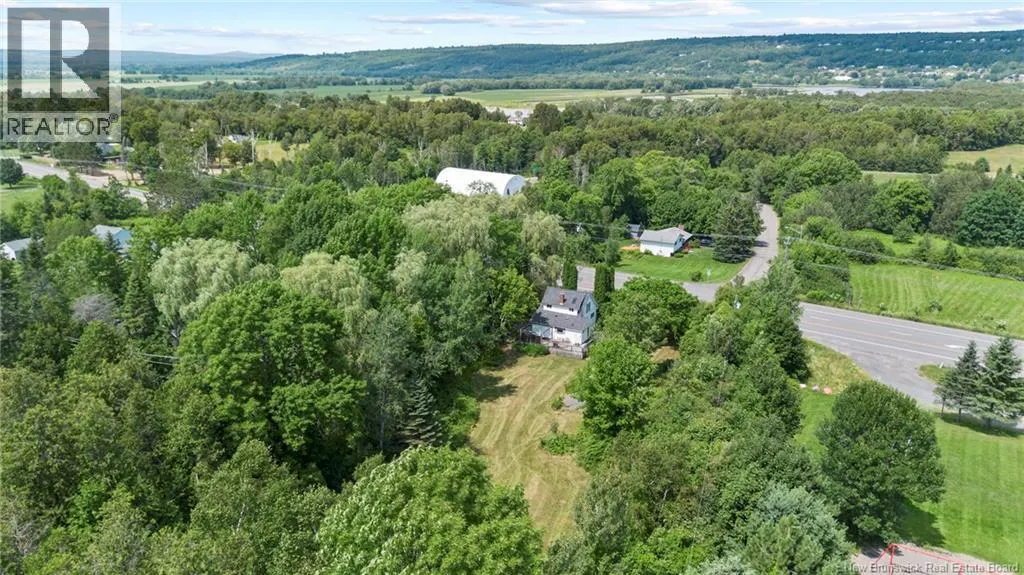 3212 Woodstock Road