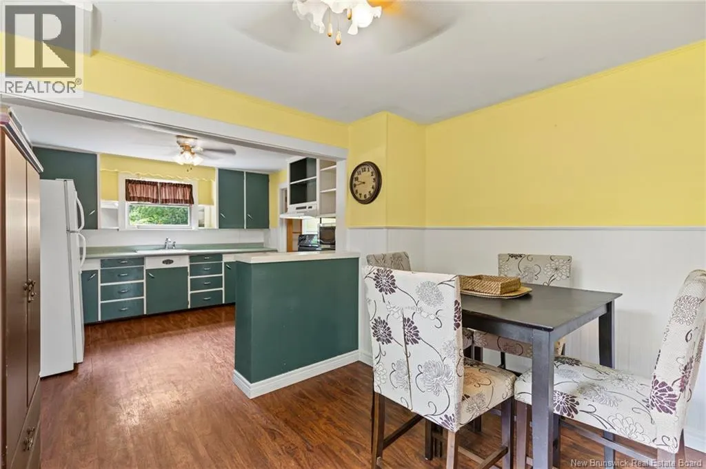 3212 Woodstock Road