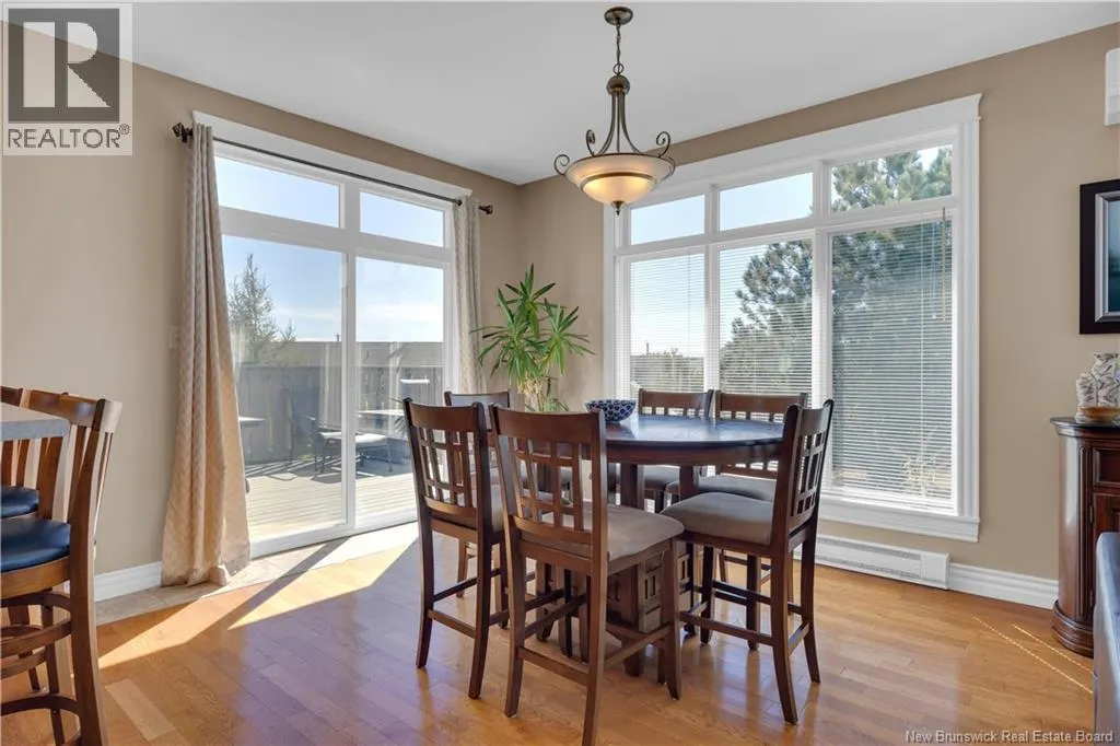 19 Lakefield Court
