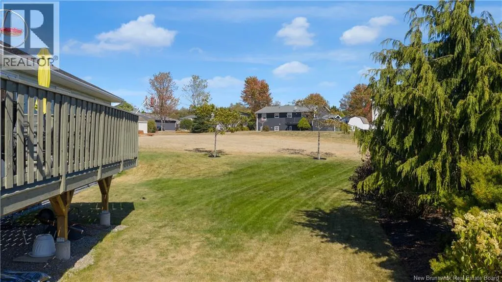 19 Lakefield Court