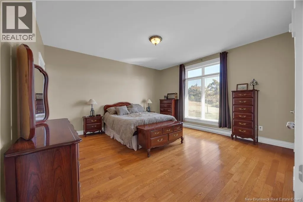 19 Lakefield Court