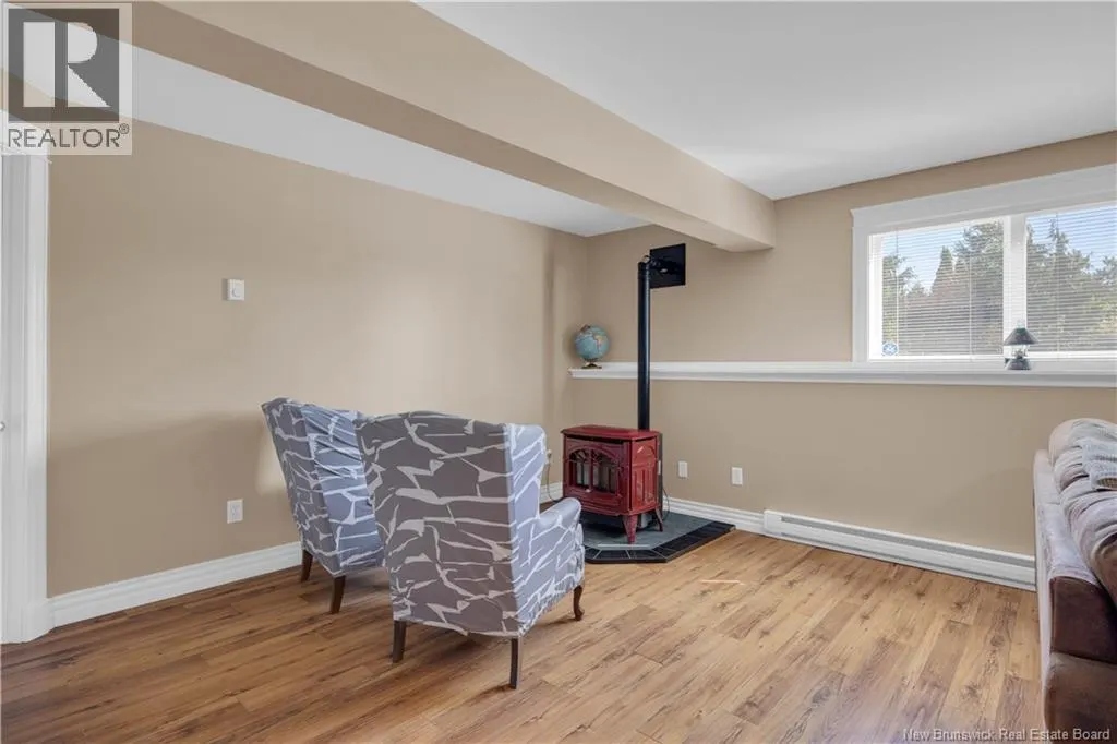 19 Lakefield Court
