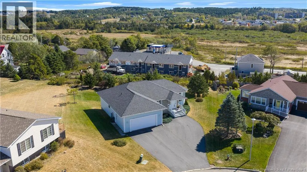 19 Lakefield Court