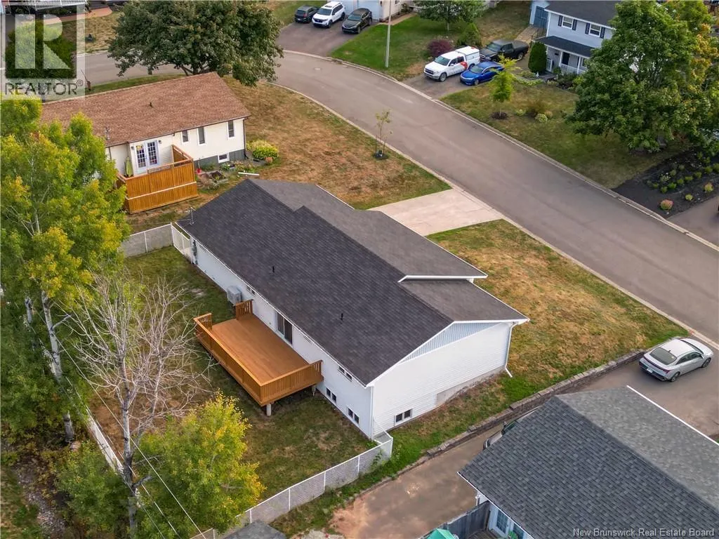34 Mollins Crescent