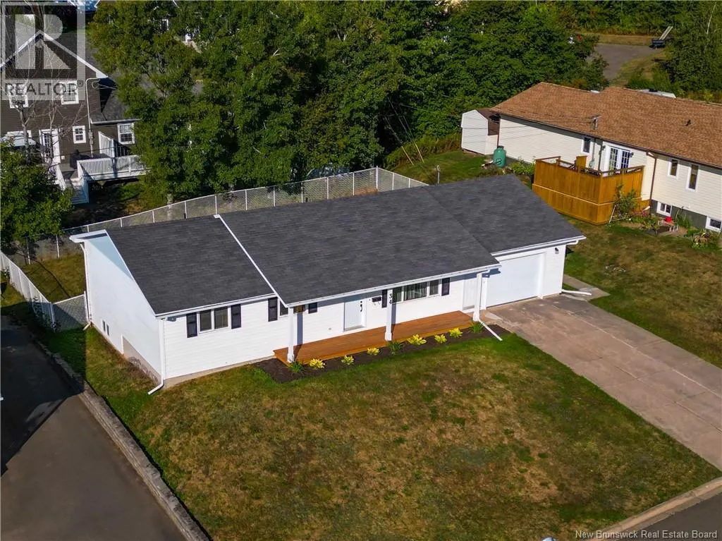 34 Mollins Crescent