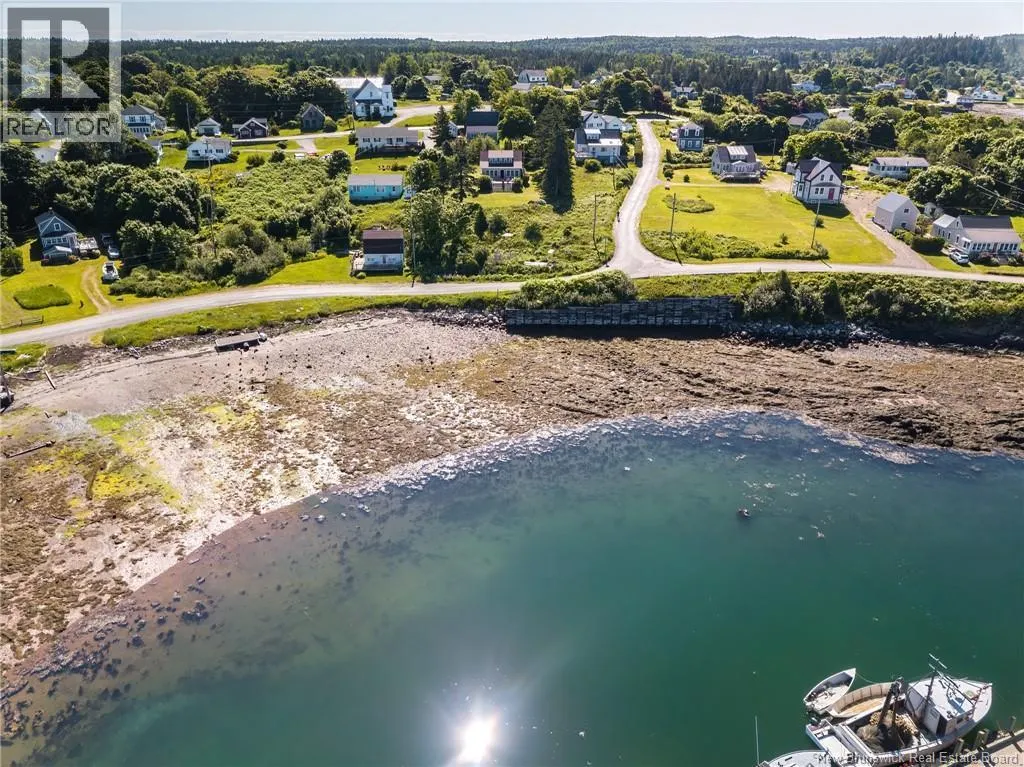 31 Cooks Point Road