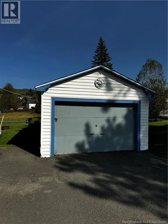 145 Isidore-Boucher Boulevard