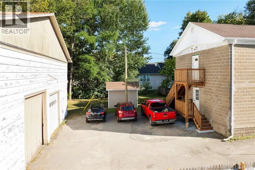 247 Dundonald Street
