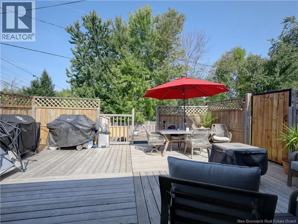 538 Scoullar Street