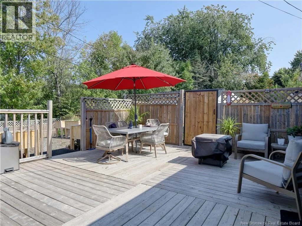 538 Scoullar Street