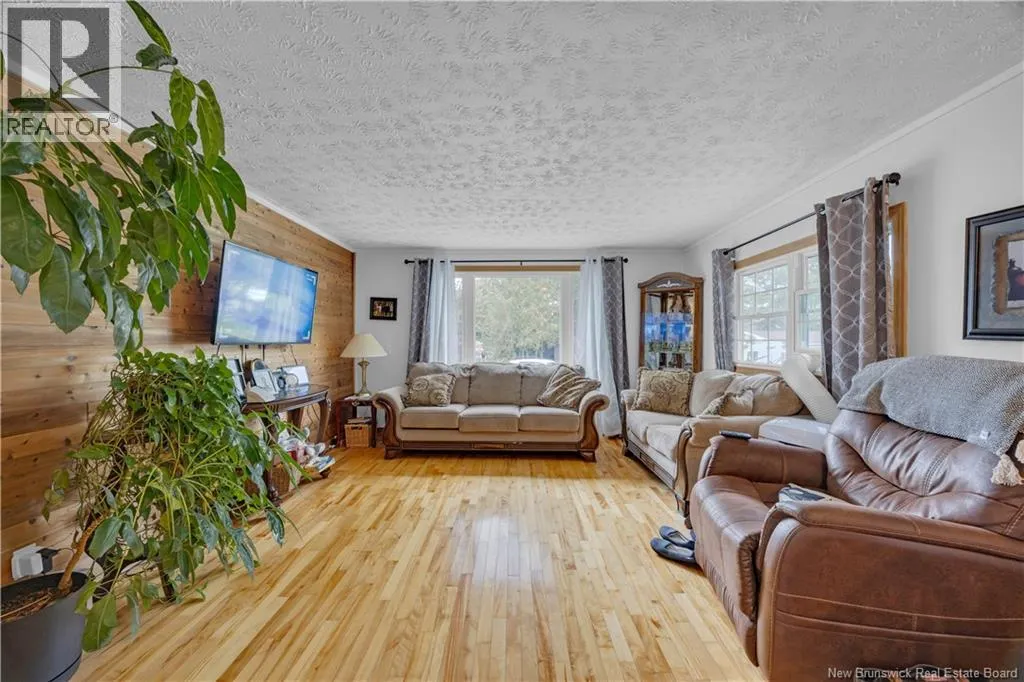 43 Walnut Lane