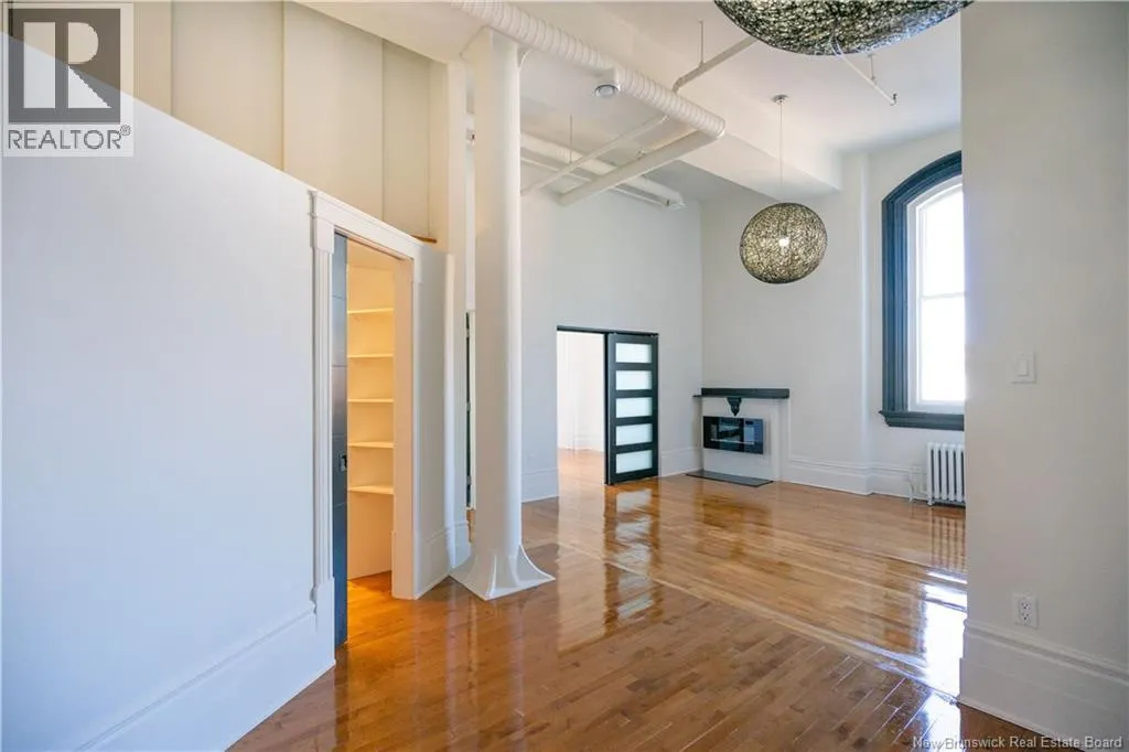 115 Prince William Street Unit# 302