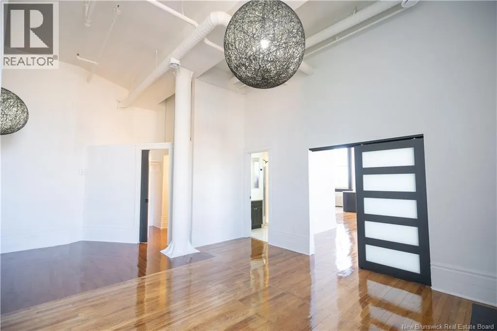 115 Prince William Street Unit# 302