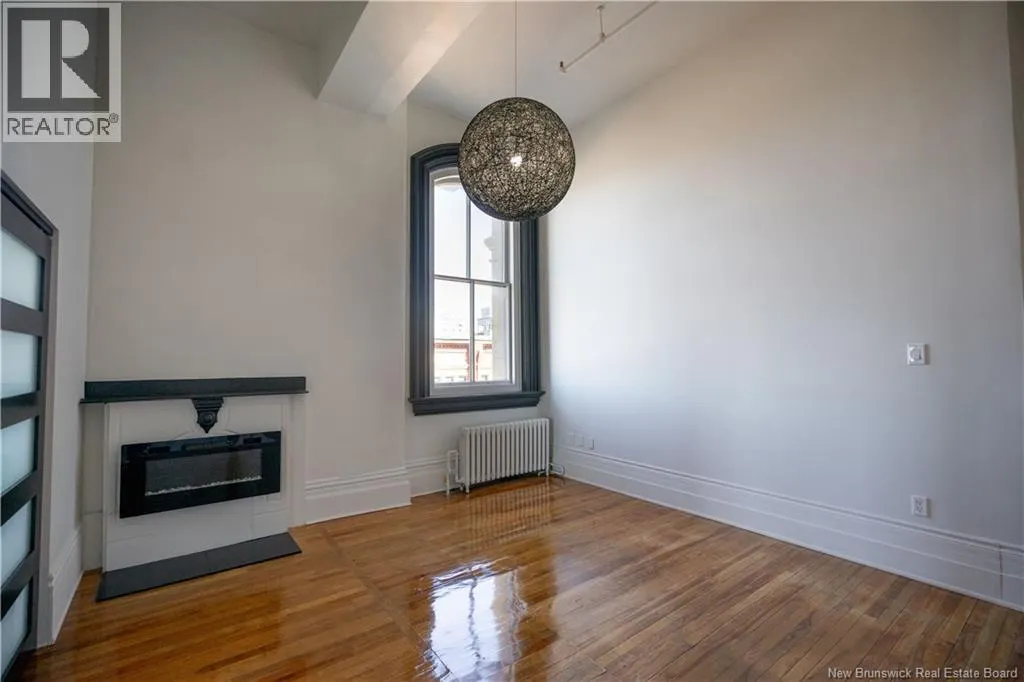 115 Prince William Street Unit# 302