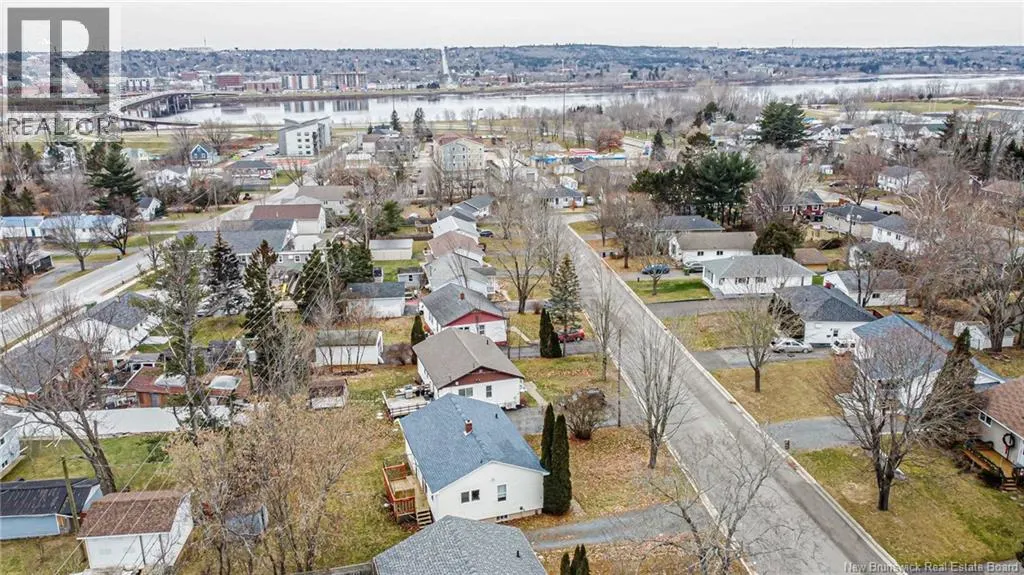 122 Preston Drive