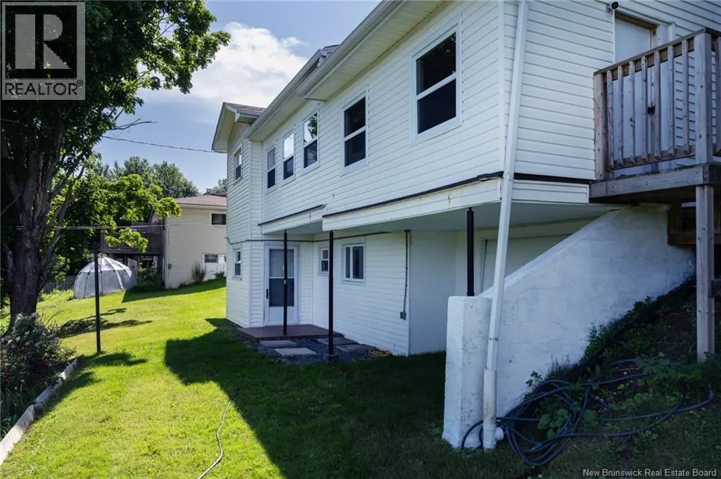 328 MacDonald Avenue