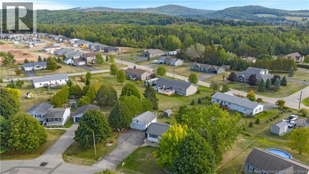 3 Meredith Drive