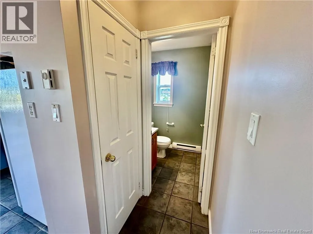 193 King Street West
