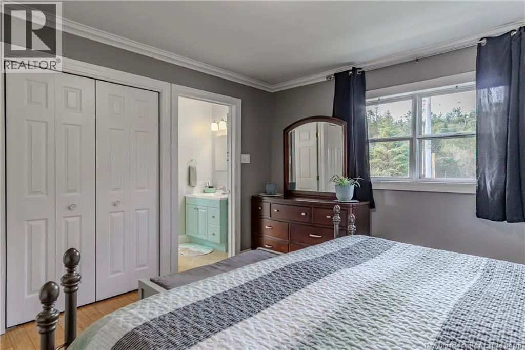 12 Long Beach Lane