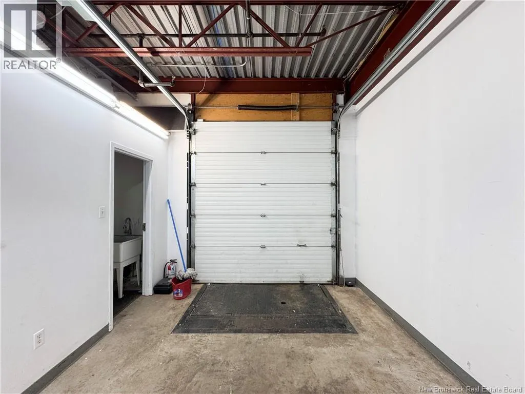 253 Collishaw Street