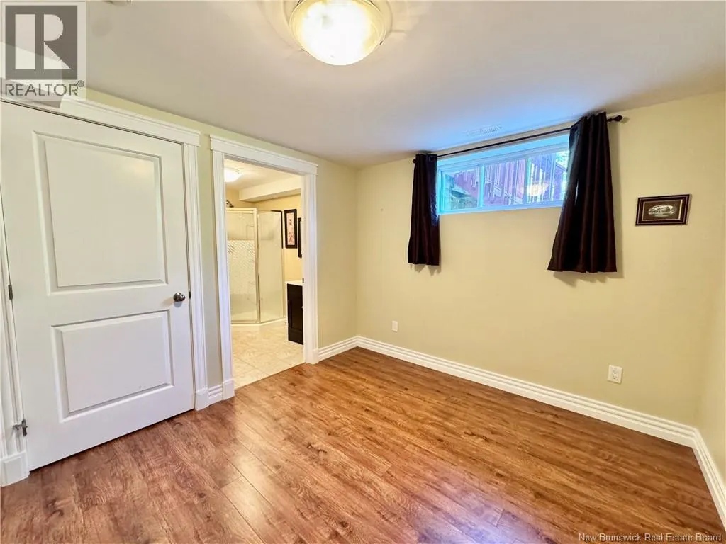 39 Forest Grove Road
