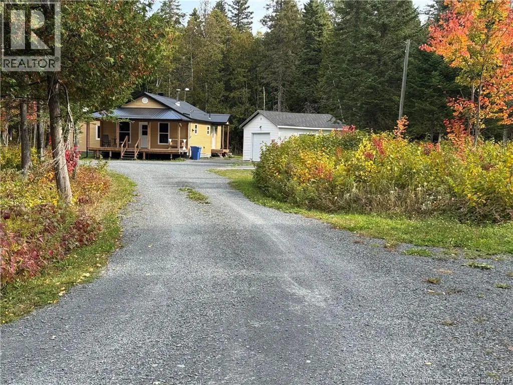 192 Rang 5 and 6 Road